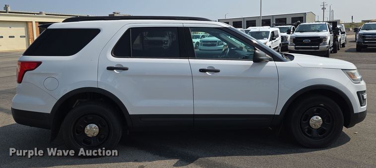 image for item DU6807 2018 Ford Explorer Police Interceptor SUV