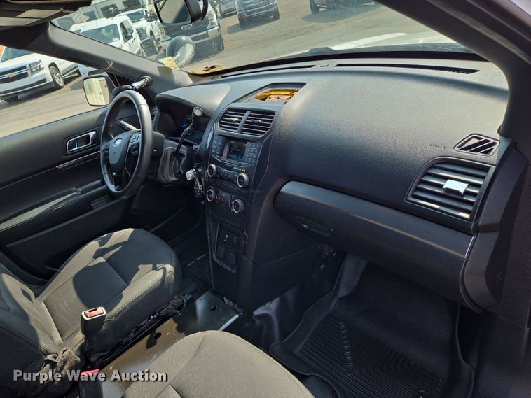 image for item DU6807 2018 Ford Explorer Police Interceptor SUV