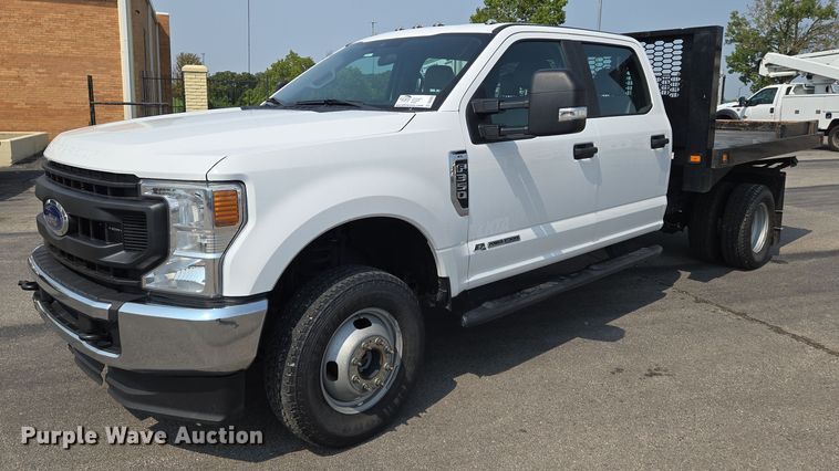 image for item DU6808 2020 Ford F350 Super Duty XL Crew Cab dump flatbed pickup truck