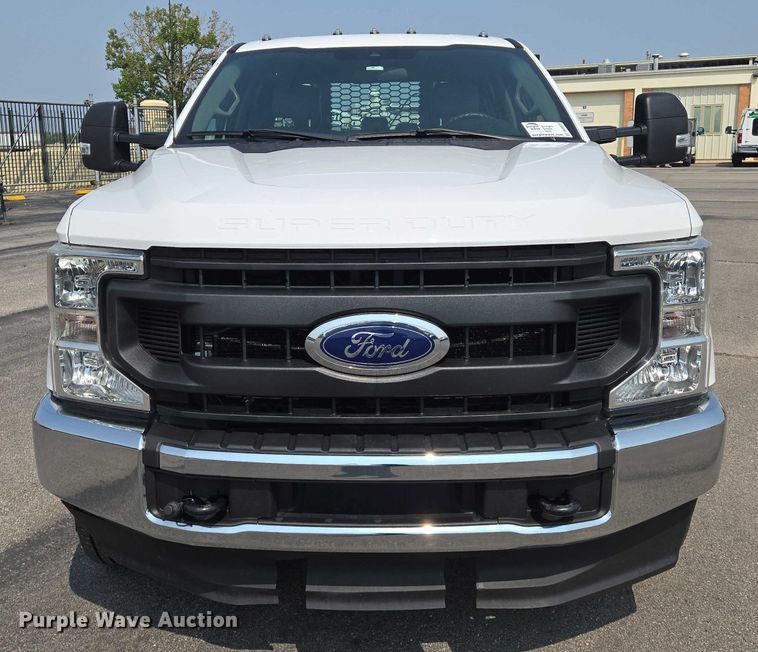 image for item DU6808 2020 Ford F350 Super Duty XL Crew Cab dump flatbed pickup truck