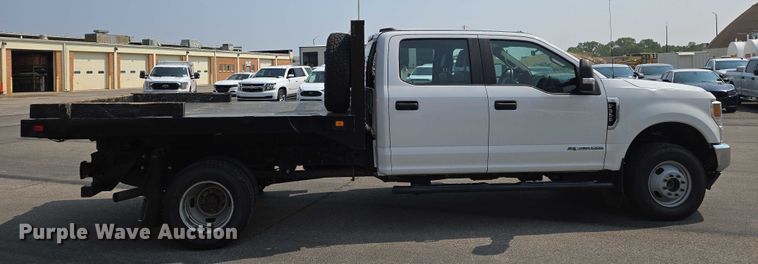 image for item DU6808 2020 Ford F350 Super Duty XL Crew Cab dump flatbed pickup truck