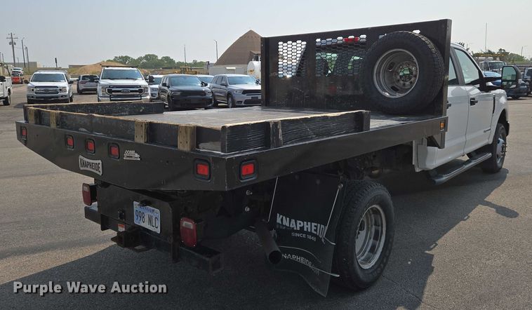 image for item DU6808 2020 Ford F350 Super Duty XL Crew Cab dump flatbed pickup truck