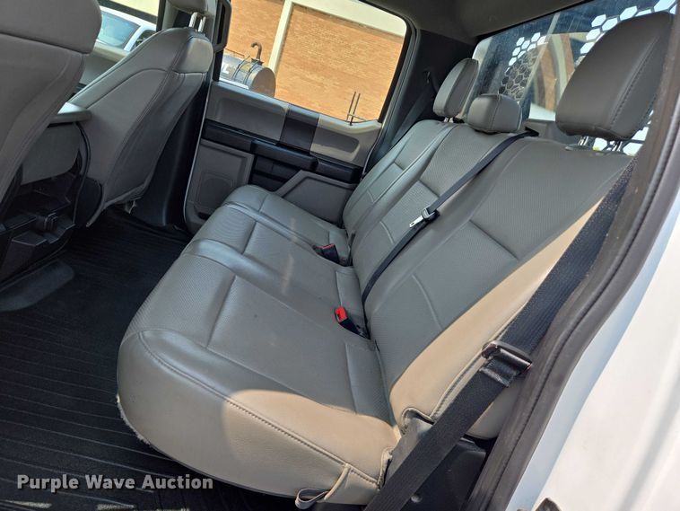 image for item DU6808 2020 Ford F350 Super Duty XL Crew Cab dump flatbed pickup truck