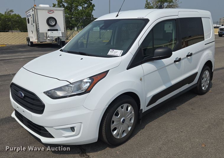 image for item DU6809 2022 Ford Transit Connect XLT van