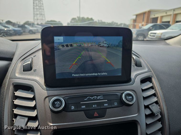 image for item DU6809 2022 Ford Transit Connect XLT van