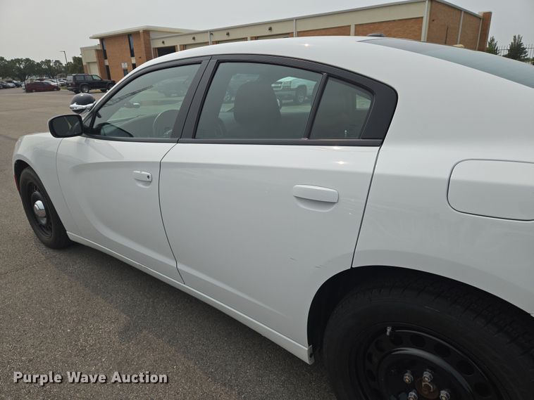 image for item DU6811 2020 Dodge Charger Police 