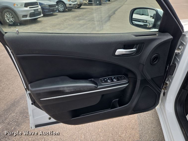 image for item DU6811 2020 Dodge Charger Police 