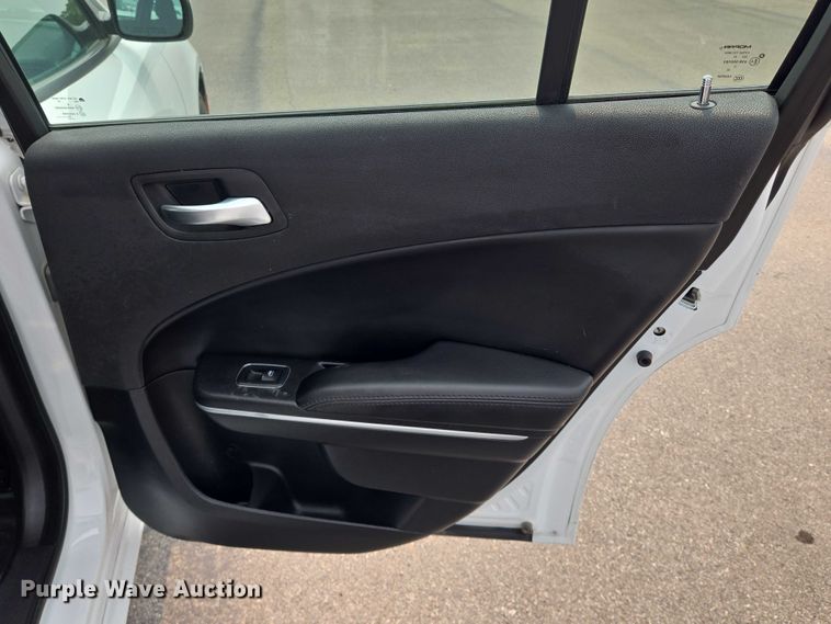 image for item DU6811 2020 Dodge Charger Police 