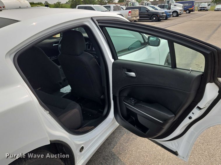 image for item DU6811 2020 Dodge Charger Police 