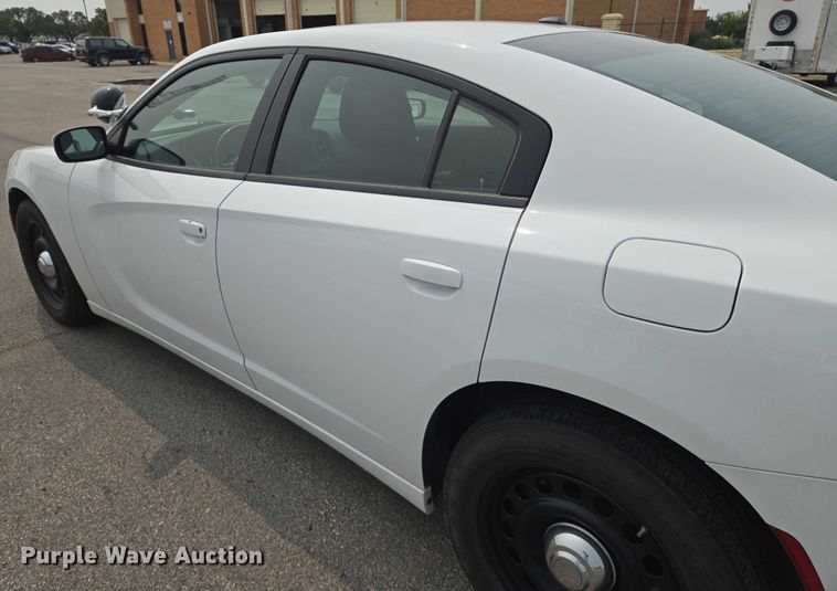 image for item DU6812 2020 Dodge Charger Police 