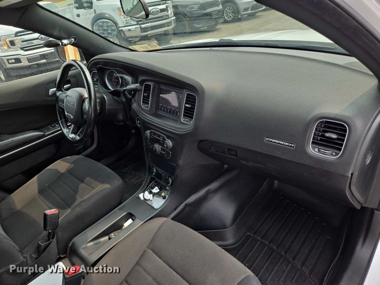 image for item DU6812 2020 Dodge Charger Police 