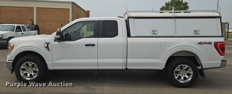 image for item DU6813 2021 Ford F150 SuperCab pickup truck