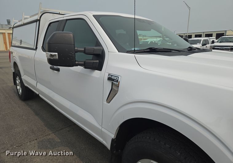 image for item DU6813 2021 Ford F150 SuperCab pickup truck