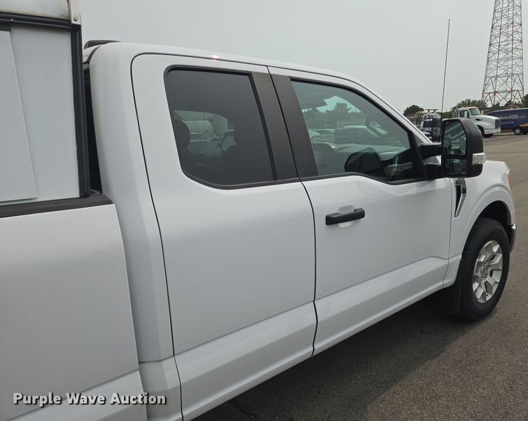 image for item DU6813 2021 Ford F150 SuperCab pickup truck