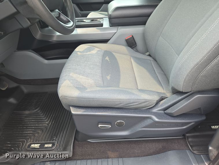 image for item DU6813 2021 Ford F150 SuperCab pickup truck