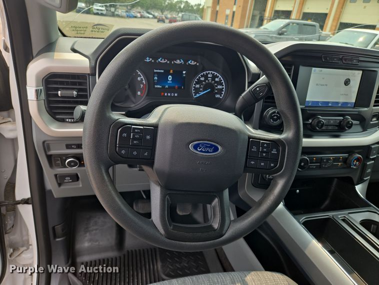 image for item DU6813 2021 Ford F150 SuperCab pickup truck