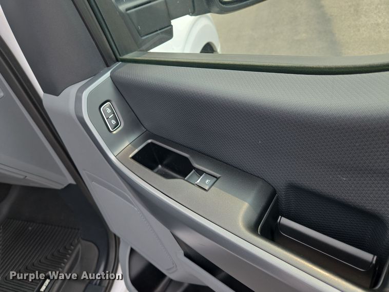 image for item DU6813 2021 Ford F150 SuperCab pickup truck