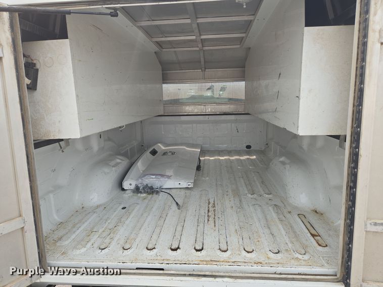 image for item DU6814 2019 RAM 1500 pickup truck