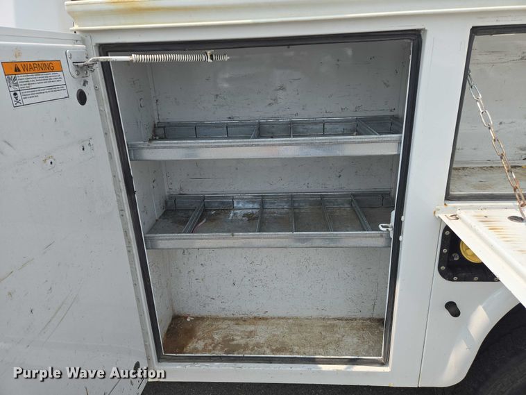 image for item DU6815 2019 Ford F250 Super Duty utility bed pickup truck