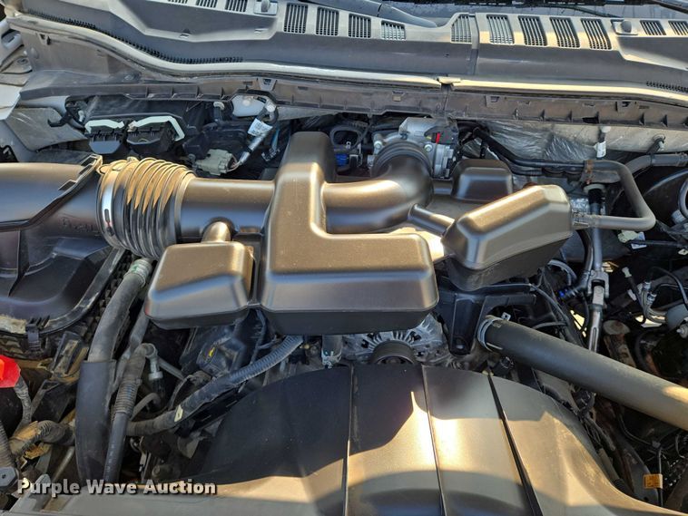 image for item DU6815 2019 Ford F250 Super Duty utility bed pickup truck