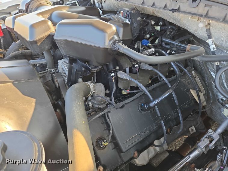 image for item DU6815 2019 Ford F250 Super Duty utility bed pickup truck