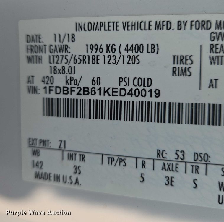 image for item DU6815 2019 Ford F250 Super Duty utility bed pickup truck