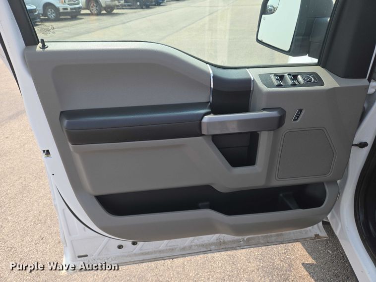 image for item DU6816 2018 Ford F150 SuperCrew pickup truck