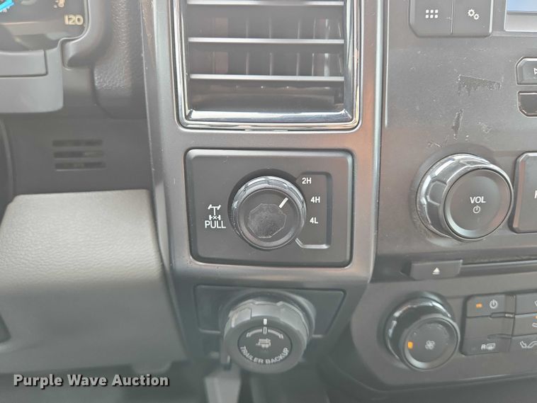 image for item DU6816 2018 Ford F150 SuperCrew pickup truck