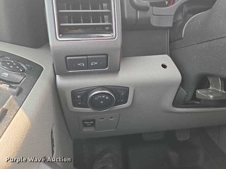 image for item DU6816 2018 Ford F150 SuperCrew pickup truck