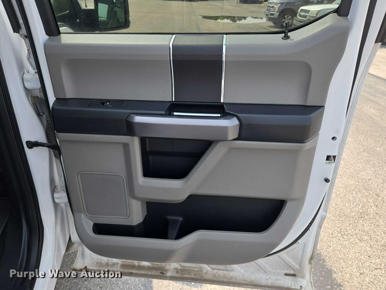 image for item DU6816 2018 Ford F150 SuperCrew pickup truck