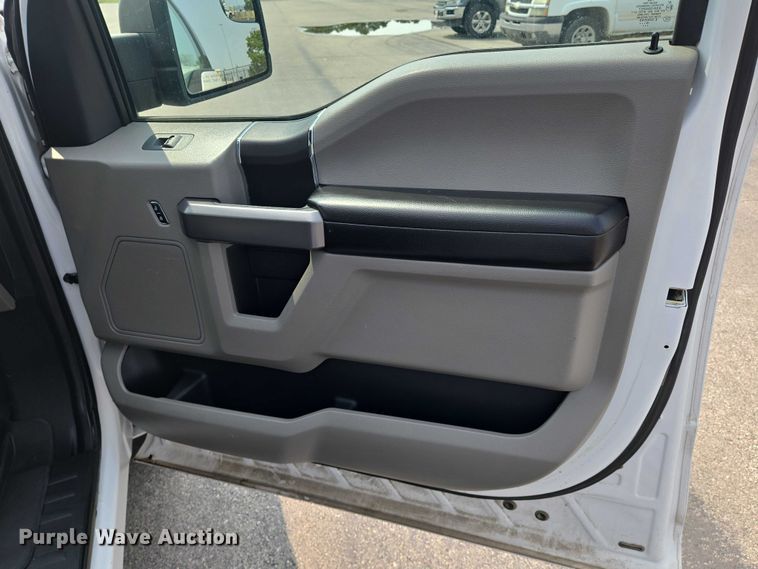 image for item DU6816 2018 Ford F150 SuperCrew pickup truck