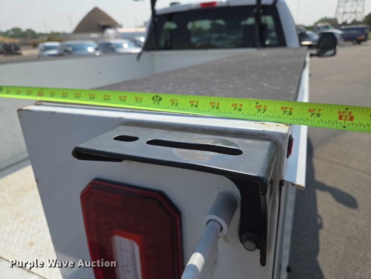 image for item DU6817 2020 Ford F250 Super Duty utility bed pickup truck