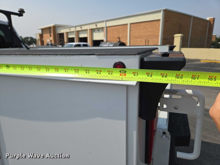 image for item DU6817 2020 Ford F250 Super Duty utility bed pickup truck