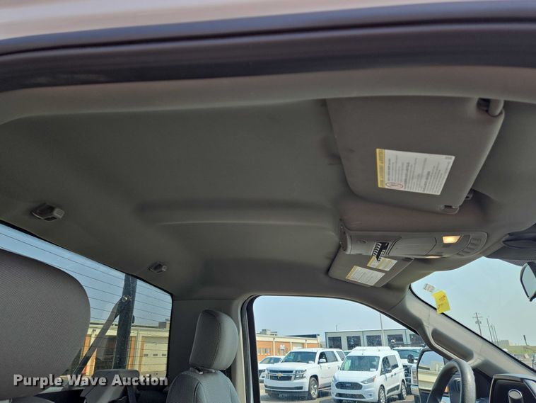 image for item DU6817 2020 Ford F250 Super Duty utility bed pickup truck