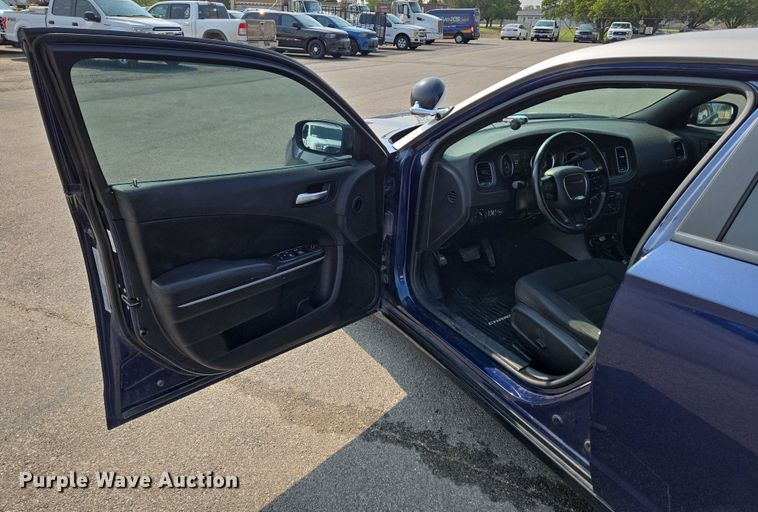 image for item DU6820 2020 Dodge Charger Police 