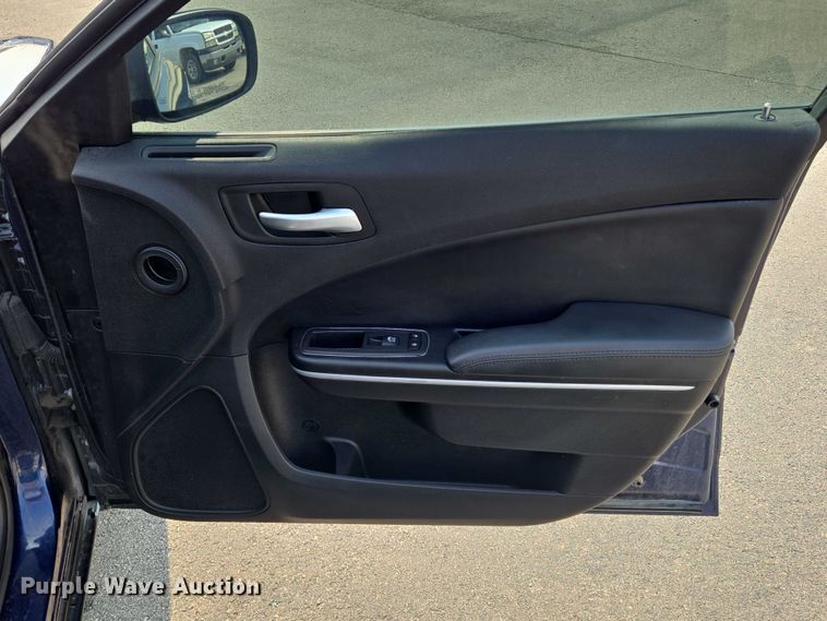 image for item DU6820 2020 Dodge Charger Police 