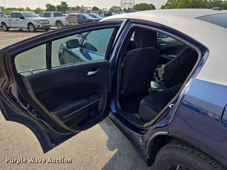image for item DU6820 2020 Dodge Charger Police 