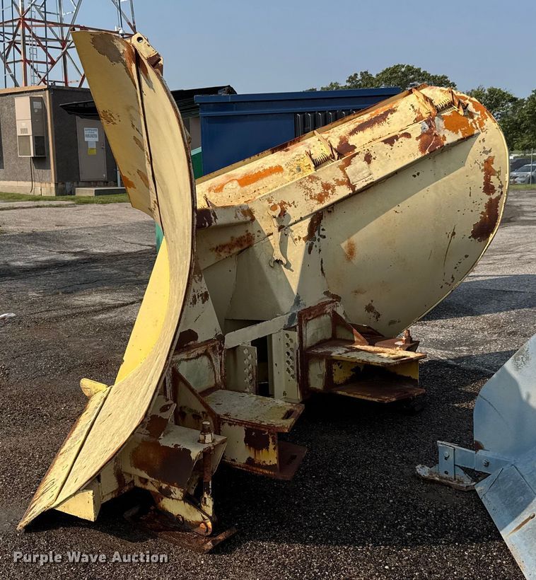 image for item DU6821 Wausau V80-72 snow plow