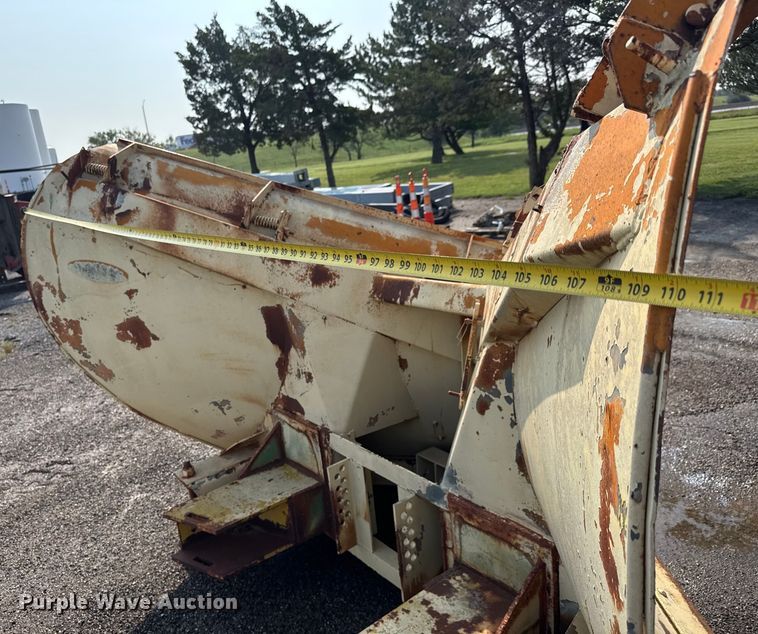 image for item DU6821 Wausau V80-72 snow plow