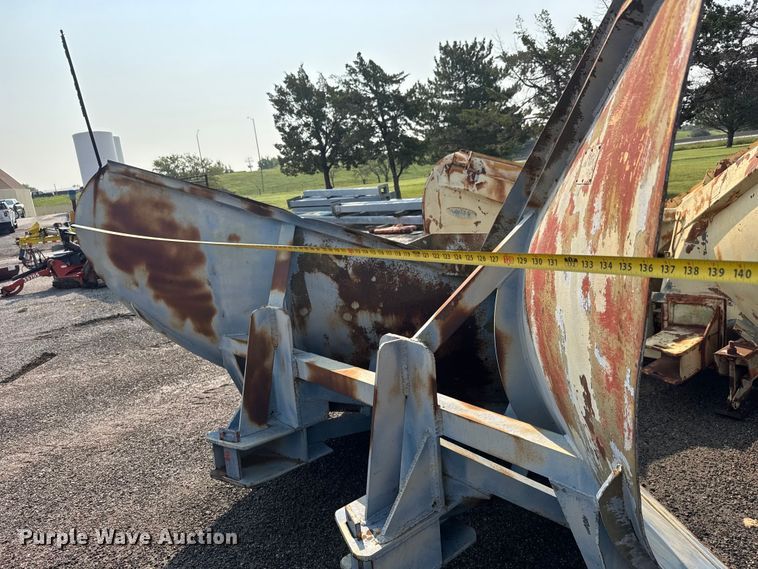 image for item DU6822 Balderson BV11 snow plow