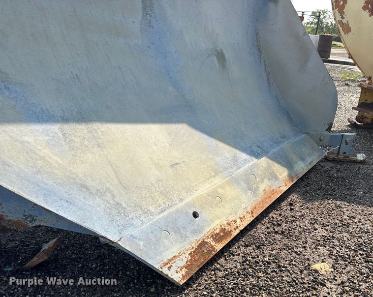 image for item DU6822 Balderson BV11 snow plow