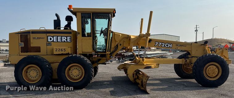 MOTOCONFORMADORA JOHN DEERE 772CH 2001