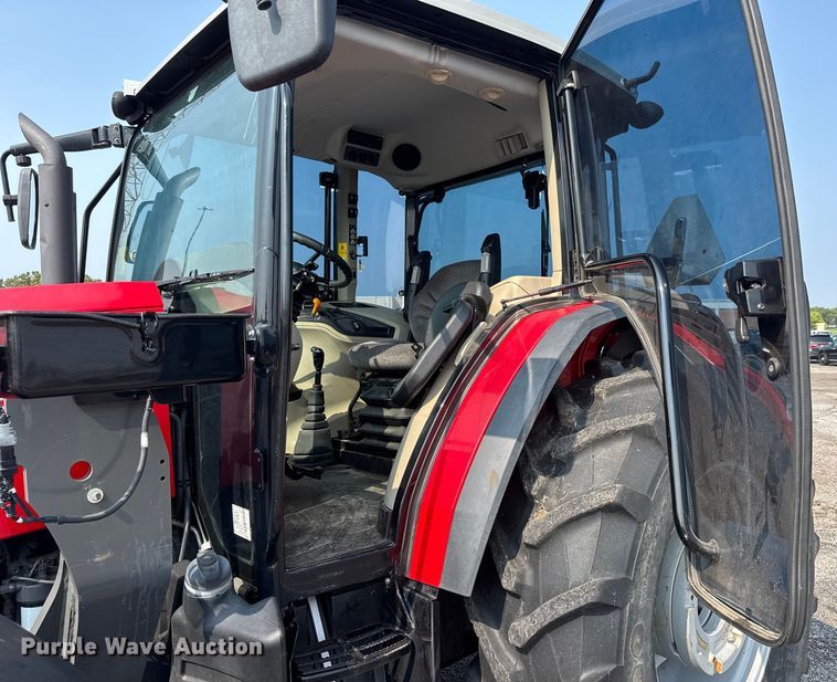 image for item DU6826 2018 Massey Ferguson 5710 MFWD tractor