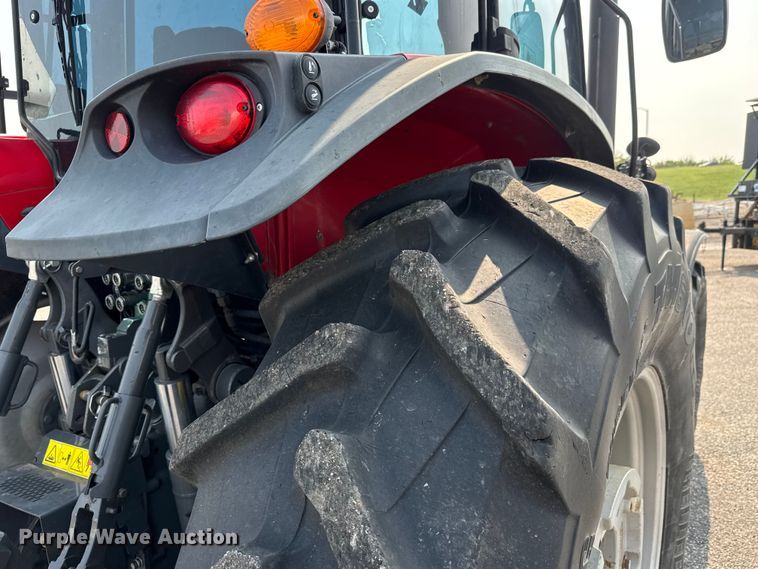 image for item DU6826 2018 Massey Ferguson 5710 MFWD tractor