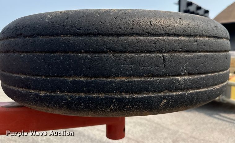 image for item DU6829 Rhino FR180 batwing rotary mower