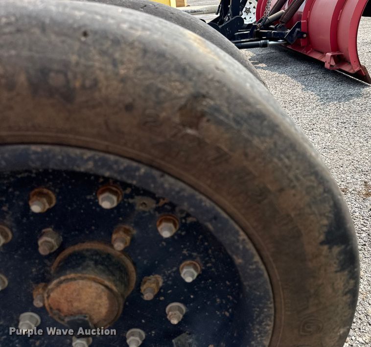 image for item DU6829 Rhino FR180 batwing rotary mower