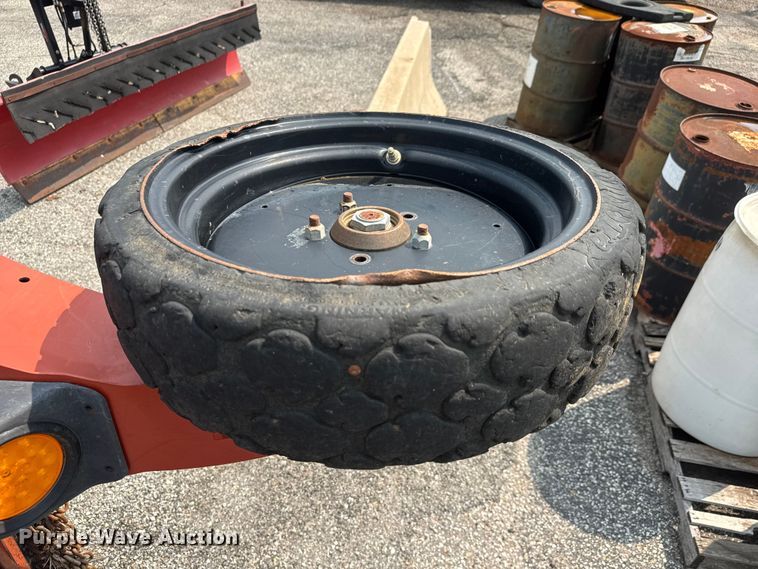 image for item DU6830 Rhino 4155-4 batwing rotary mower