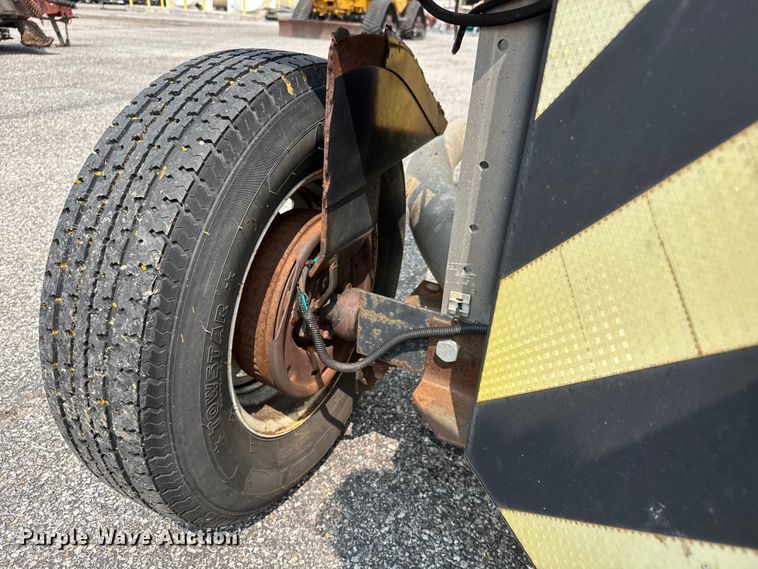 image for item DU6835 Traffix Devices crash attenuator trailer