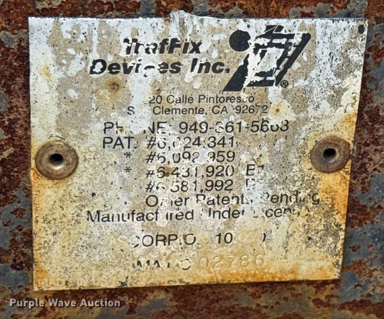 image for item DU6835 Traffix Devices crash attenuator trailer