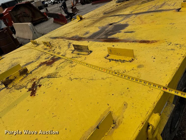 image for item DU6836 1992 JFW Sand blasting trailer